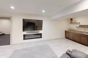 119 Hall Ln, Alden, MN 56009 - Photo 43