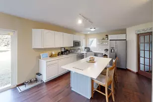 119 Hall Ln, Alden, MN 56009 - Photo 19