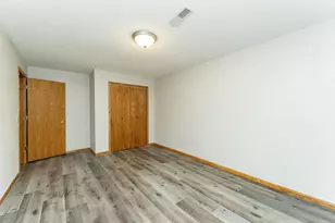 209 E Henry St, Le Roy, MN 55951 - Photo 27