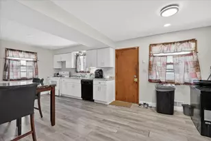 1574 Pacific St, Saint Paul, MN 55106 - Photo 31