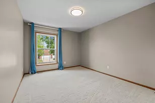 9207 W 136th St, Savage, MN 55378 - Photo 37