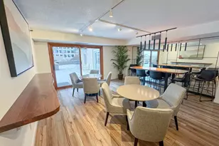 66 9th St E, Saint Paul, MN 55101 - Photo 19