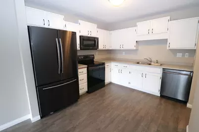 66 9th Street E #1613, Saint Paul, MN 55101 - Photo 5