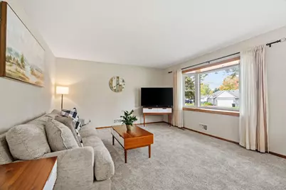 7707 111th Avenue N, Champlin, MN 55316 - Photo 5