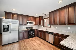 905 Wencel Ave NE, New Prague, MN 56071 - Photo 15