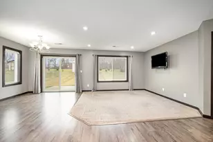 905 Wencel Ave NE, New Prague, MN 56071 - Photo 5