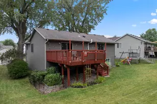 6276 Fairway Dr NW, Rochester, MN 55901 - Photo 37