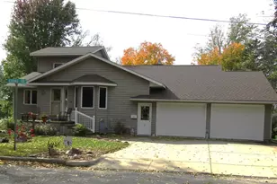 805 S 10th St, Montevideo, MN 56265 - Photo 21