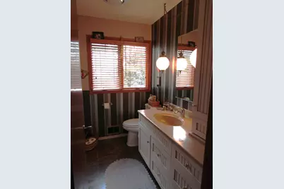 805 S 10th Street, Montevideo, MN 56265 - Photo 39