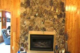 805 S 10th St, Montevideo, MN 56265 - Photo 27