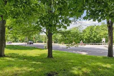 1065 Colby Street, Saint Paul, MN 55116 - Photo 15