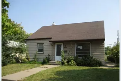 1048 Dale Street N, Saint Paul, MN 55117 - Photo 1