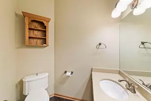 1603 Mary St N, Maplewood, MN 55119 - Photo 9