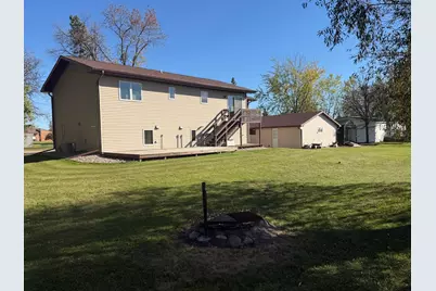 217 3rd Avenue SW, Baudette, MN 56623 - Photo 47