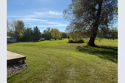 217 3rd Avenue SW, Baudette, MN 56623 - Photo 51