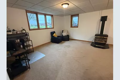 217 3rd Avenue SW, Baudette, MN 56623 - Photo 31