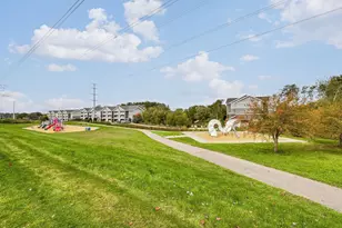 1617 Legacy Pkwy E, Maplewood, MN 55109 - Photo 3