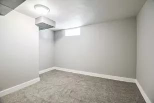 2419 California St NE, Minneapolis, MN 55418 - Photo 31