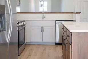 1482 66th Ave S, Fargo, ND 58104 - Photo 7