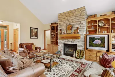 241 Starrwood, Hudson, WI 54016 - Photo 11