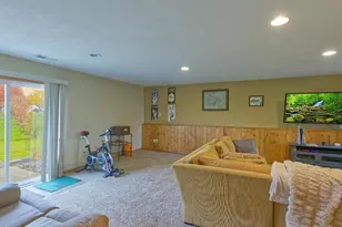 151 8th St S, Winsted, MN 55395 - Photo 17