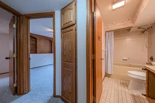 1568 Lakewood Dr N, Maplewood, MN 55119 - Photo 39