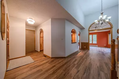 1568 Lakewood Drive N, Maplewood, MN 55119 - Photo 35