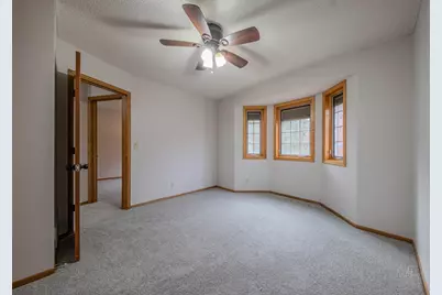 1568 Lakewood Drive N, Maplewood, MN 55119 - Photo 25