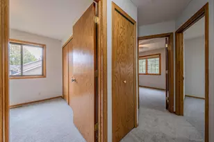 1568 Lakewood Dr N, Maplewood, MN 55119 - Photo 17