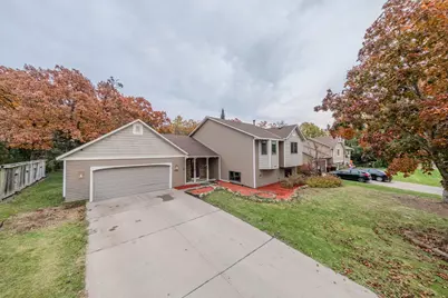 1568 Lakewood Drive N, Maplewood, MN 55119 - Photo 1