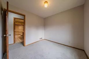 1568 Lakewood Dr N, Maplewood, MN 55119 - Photo 19