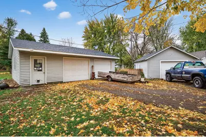 802 N 2nd Street, Princeton, MN 55371 - Photo 35