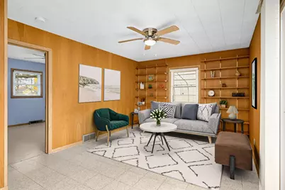 692 Grandview Avenue W, Roseville, MN 55113 - Photo 3