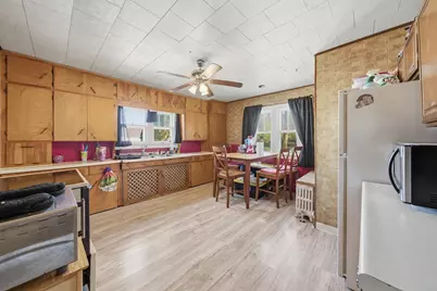 302 Main Street, Somerset, WI 54025 - Photo 5