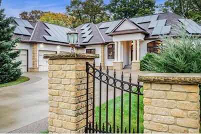 221 Woodhill Court, Mankato, MN 56001 - Photo 3