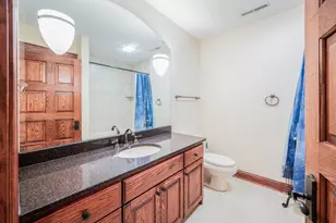 221 Woodhill Ct, Mankato, MN 56001 - Photo 49