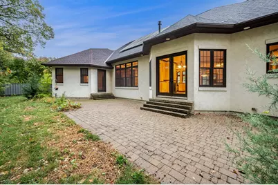 221 Woodhill Court, Mankato, MN 56001 - Photo 5