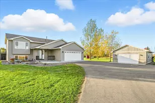 1687 113th Ave, Hammond, WI 54015 - Photo 1