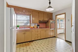 2326 16th Ave NW, Rochester, MN 55901 - Photo 3