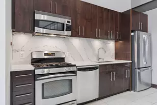 214 4th St E, Saint Paul, MN 55101 - Photo 11