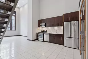 214 4th St E, Saint Paul, MN 55101 - Photo 9