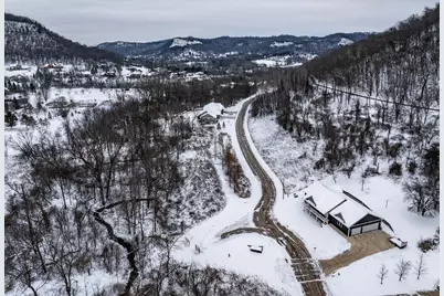 169 Cobblestone Lane, Winona, MN 55987 - Photo 35