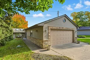 8580 215th St N, Forest Lake, MN 55025 - Photo 13