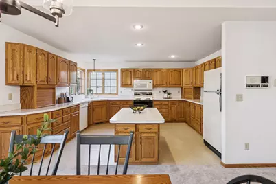 703 Wesley Lane, Mendota Heights, MN 55118 - Photo 23