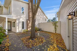 9340 Ranchview Ln N, Maple Grove, MN 55369 - Photo 27