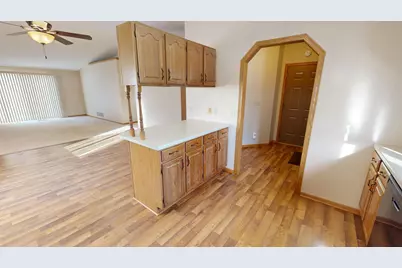 2610 9th Street SW, Willmar, MN 56201 - Photo 7