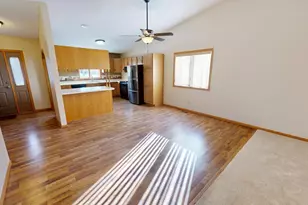 2610 9th St SW, Willmar, MN 56201 - Photo 13