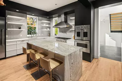 2700 W Lake Of The Isles Parkway, Minneapolis, MN 55416 - Photo 9