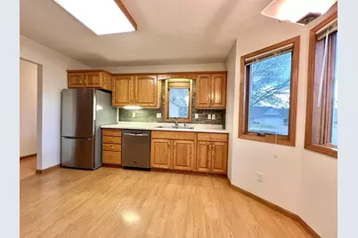 1860 Cherry Street, Red Wing, MN 55066 - Photo 9