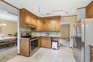 3650 Knoll Ridge Dr, Eagan, MN 55122 - Photo 17